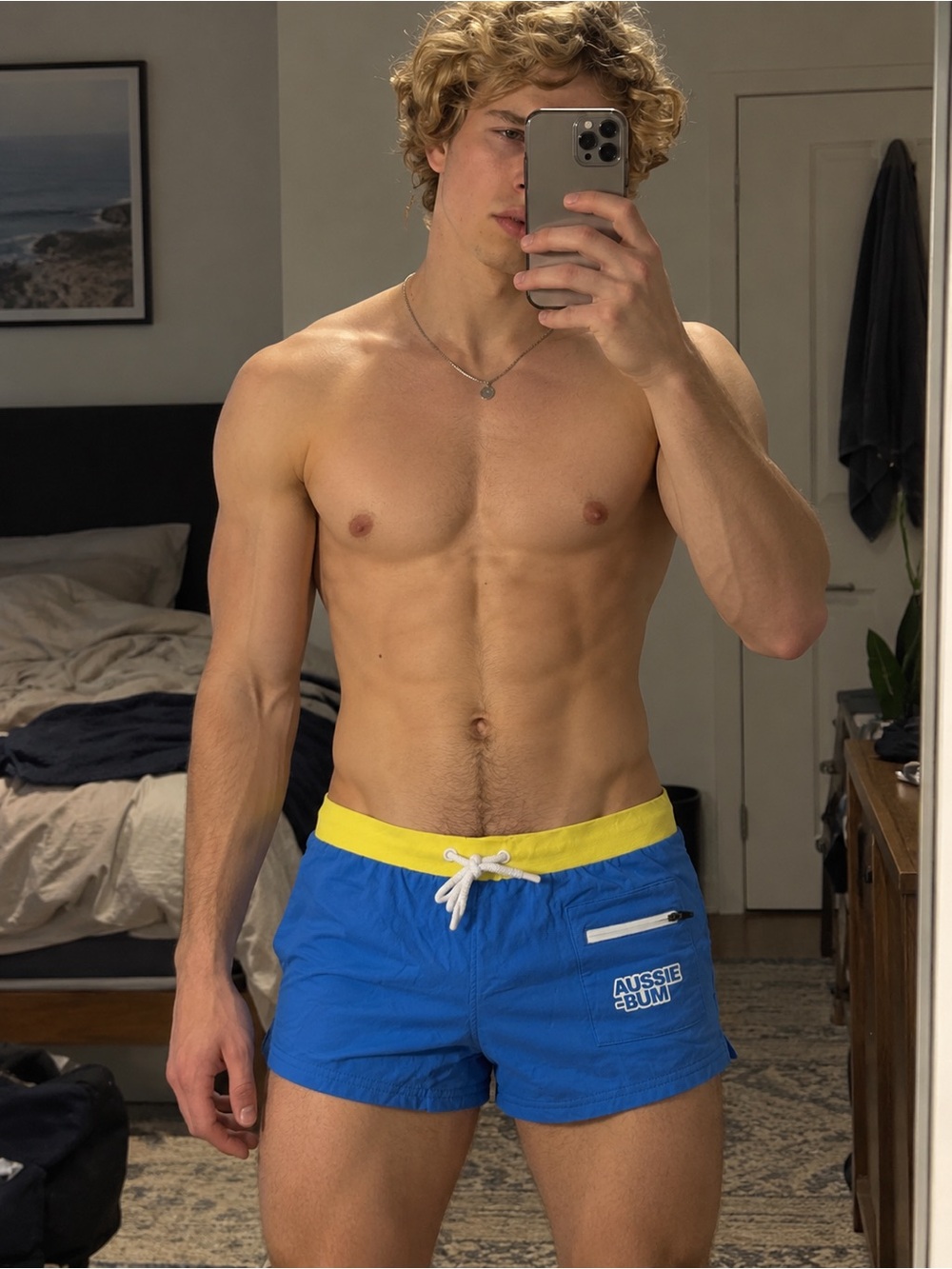 Men’s AussieBum Blue Ultra Short Inseam Swim / Volleyball Short Shorts Sz Medium